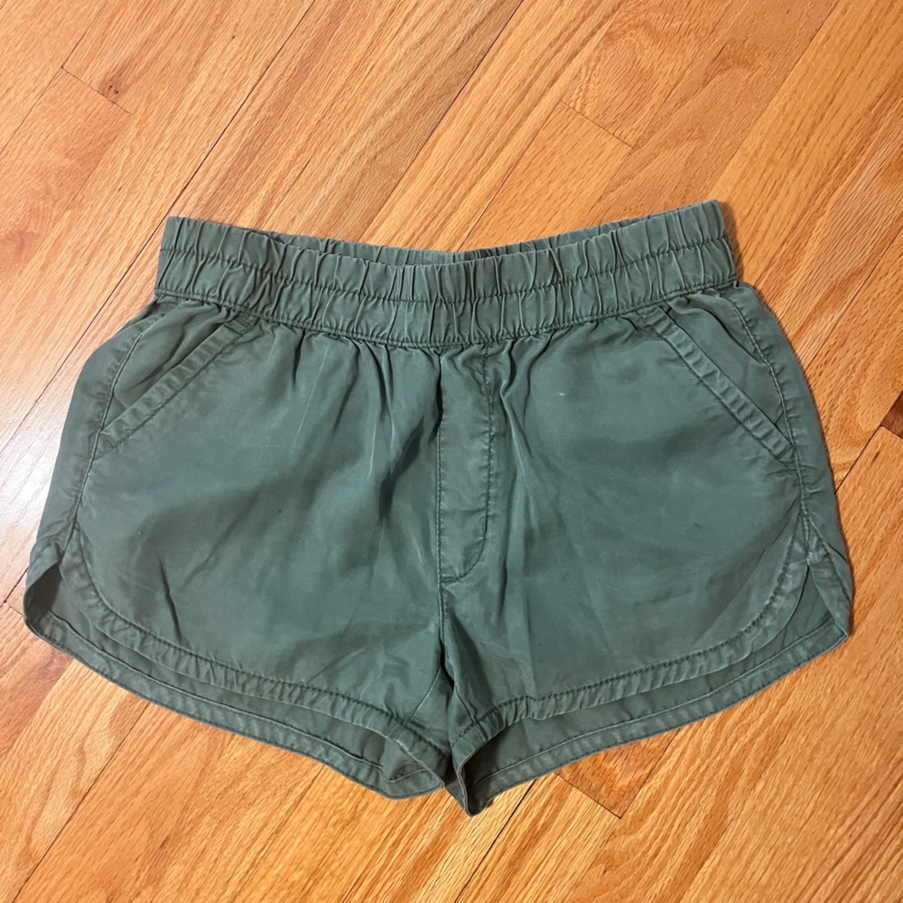 American Eagle Outfitters Olive Green Shorts